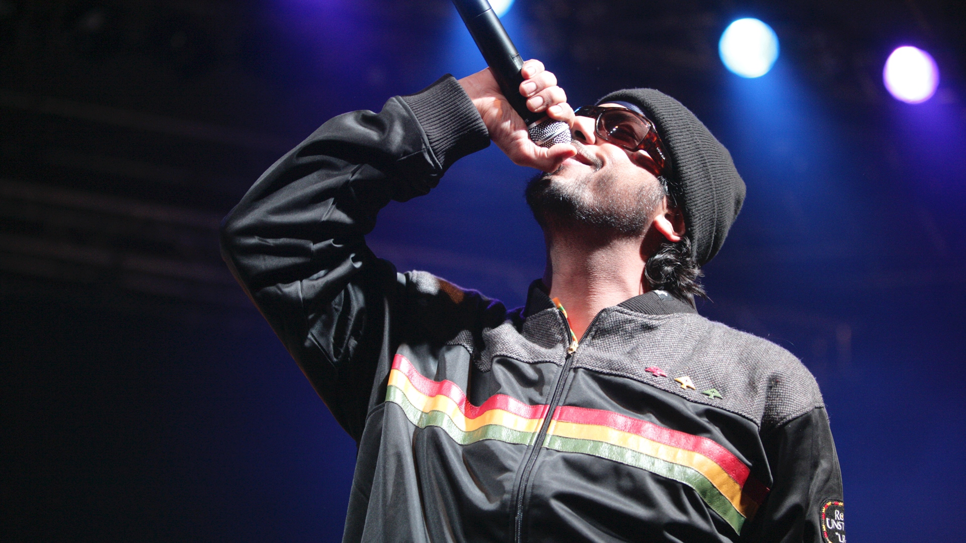 Wallpaper Samy Deluxe, Microphone, Light, Glasses, - Wallpaper - HD Wallpaper 