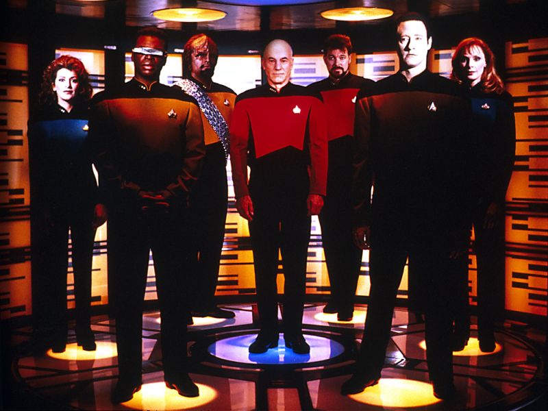 Star Trek The Next Generation Crew Wallpaper - Star Trek The Next Generation Transporter - HD Wallpaper 
