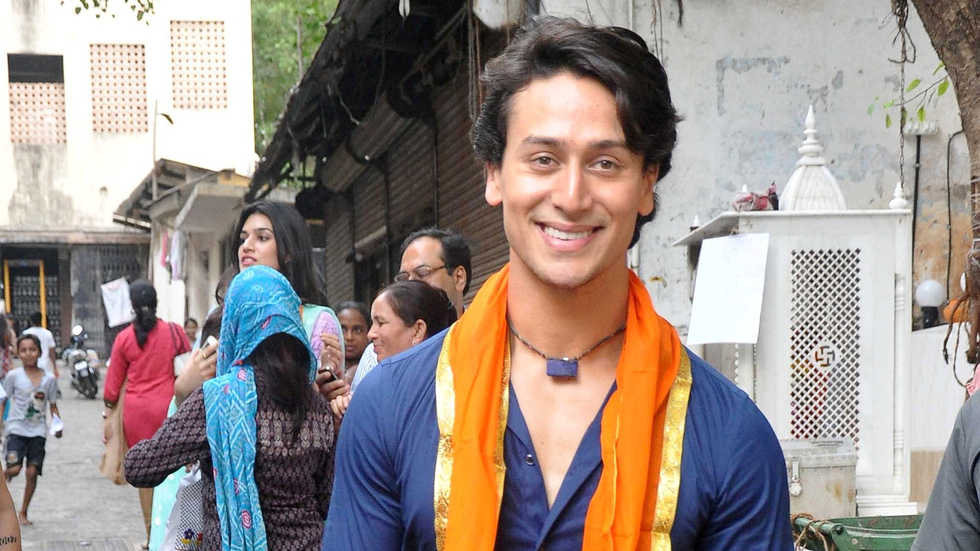 Tiger Shroff New Bollywood Actor Hd Wallpapers - Hd Photos Tiger Shroff - HD Wallpaper 