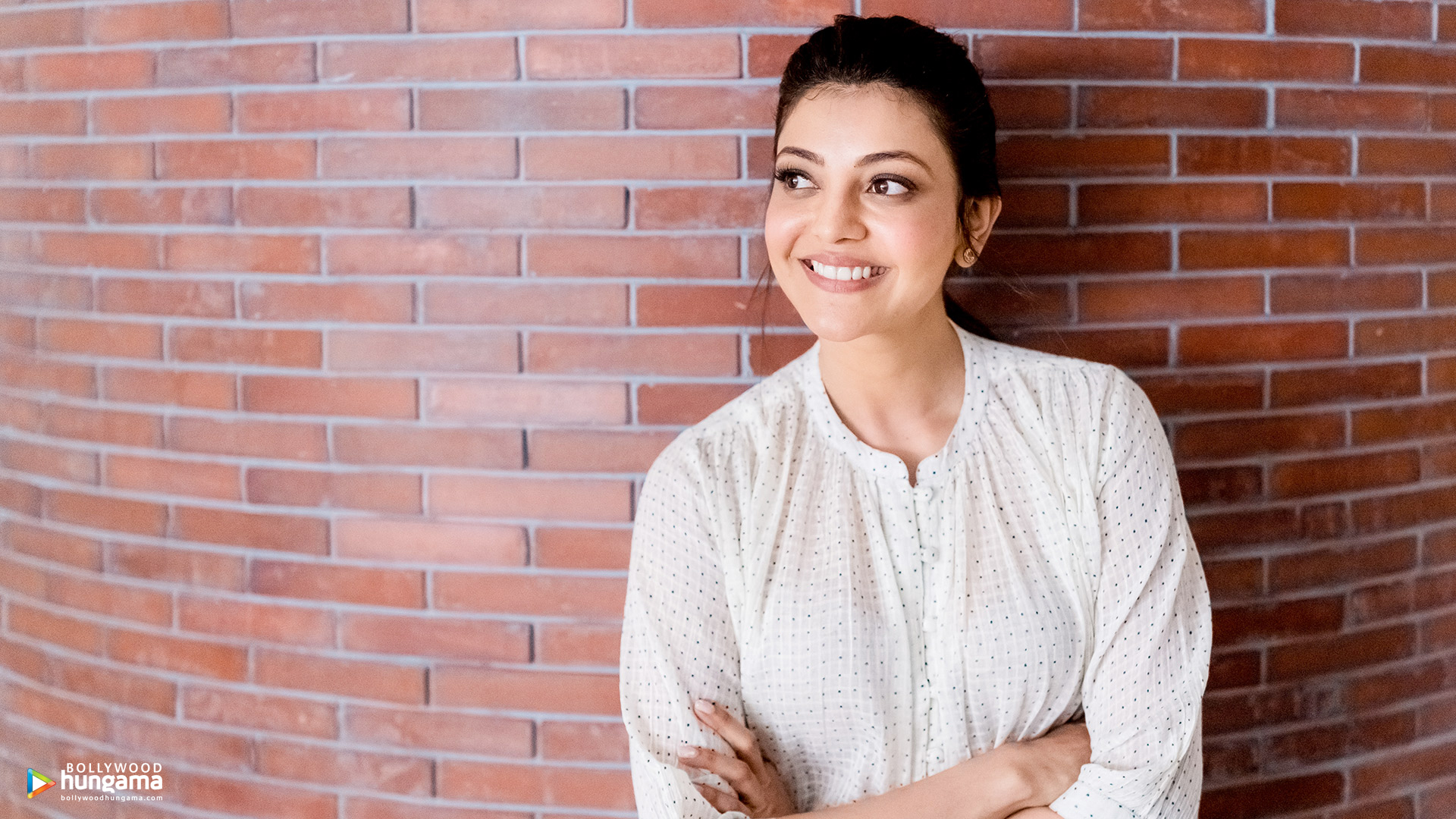 Kajal Aggarwal House In Mumbai - HD Wallpaper 