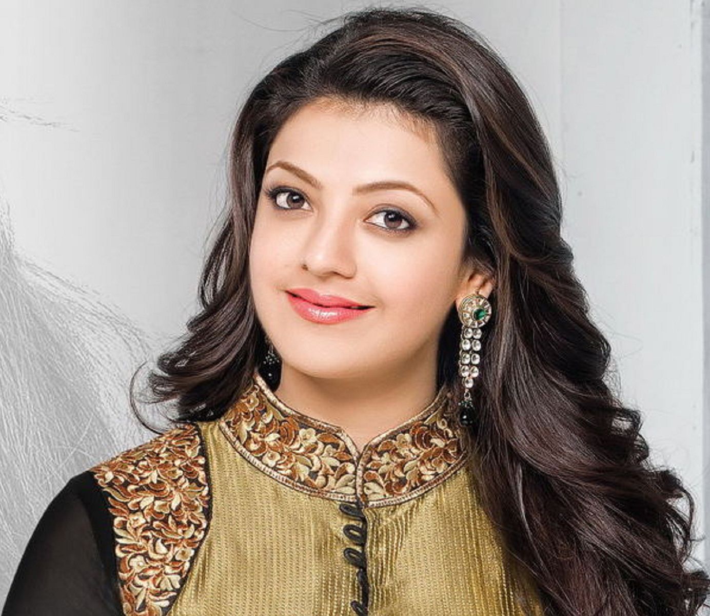 Full Hd Kajal Aggarwal - 1384x1200 Wallpaper Full Hd Kajal Aggarwal - 1384x1200 Wallpaper