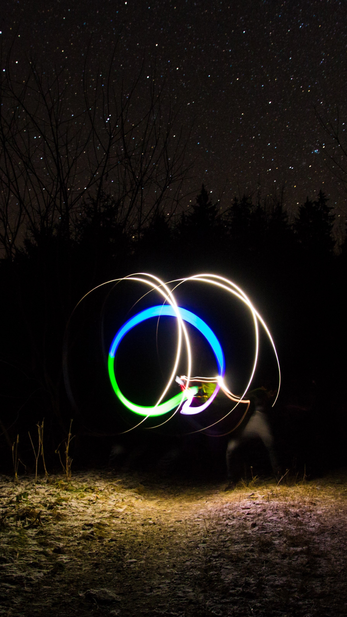Light Graffiti And The Sky Full Of Stars Wallpaper - Night - HD Wallpaper 