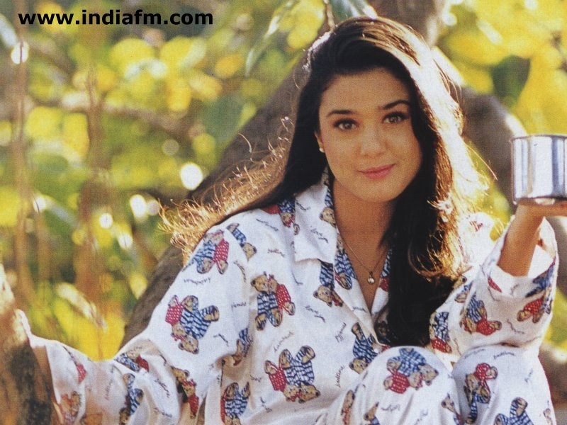 Preity Zinta One India - HD Wallpaper 