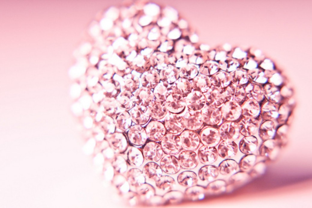 Pink Glitter Love Heart - 1040x694 Wallpaper 