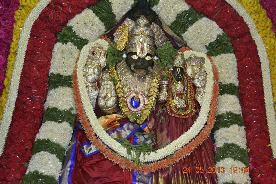 Sri Lakshmi Narasimha Swamy Temple Malleswaram Bangalore - HD Wallpaper 
