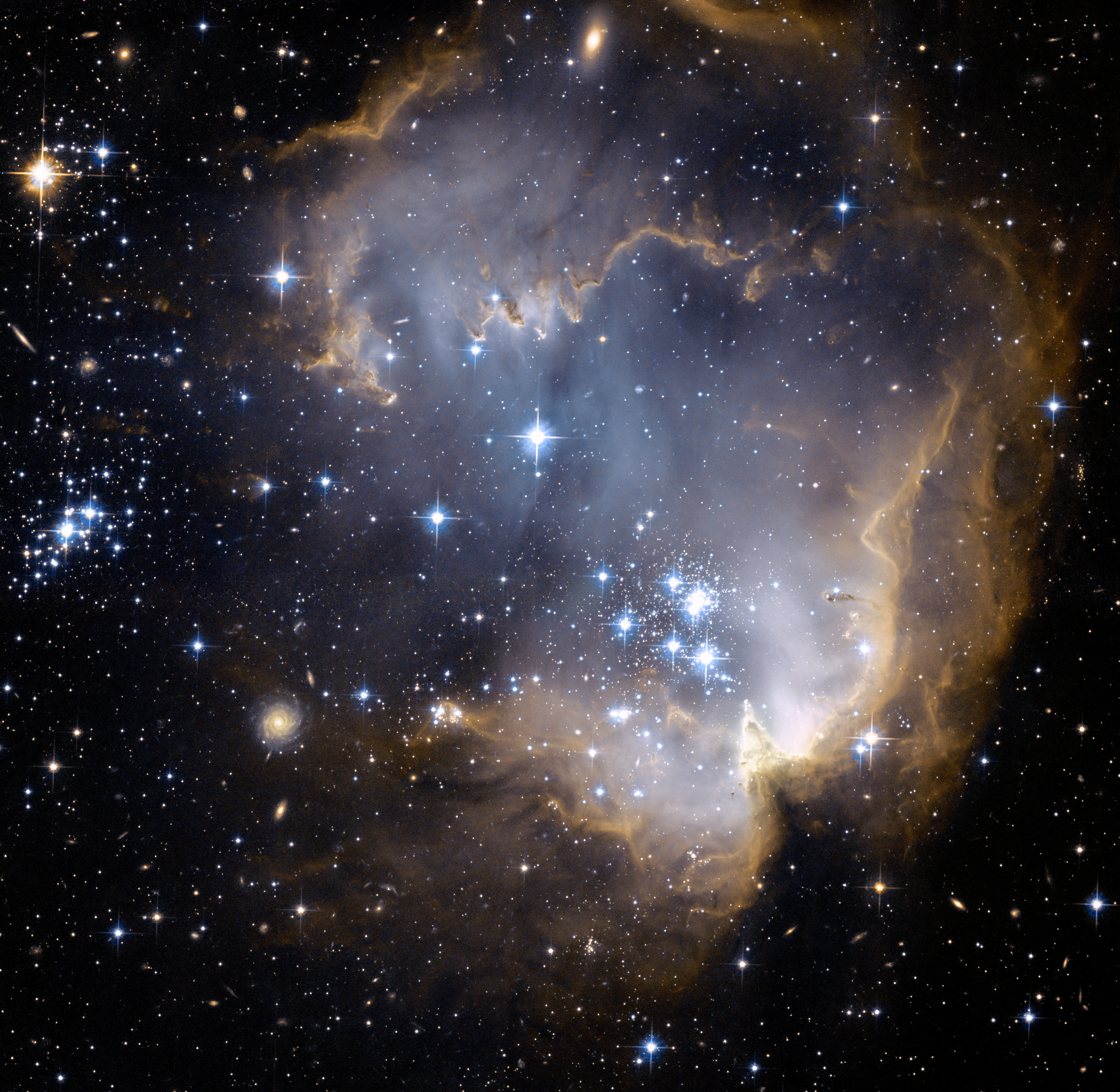 Hubble N90 - HD Wallpaper 
