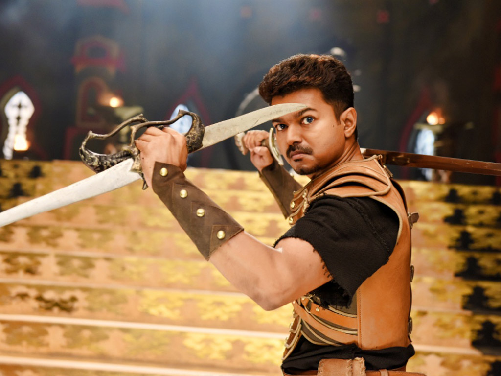 Puli Wallpapers - Ilayathalapathy Vijay In Puli - HD Wallpaper 