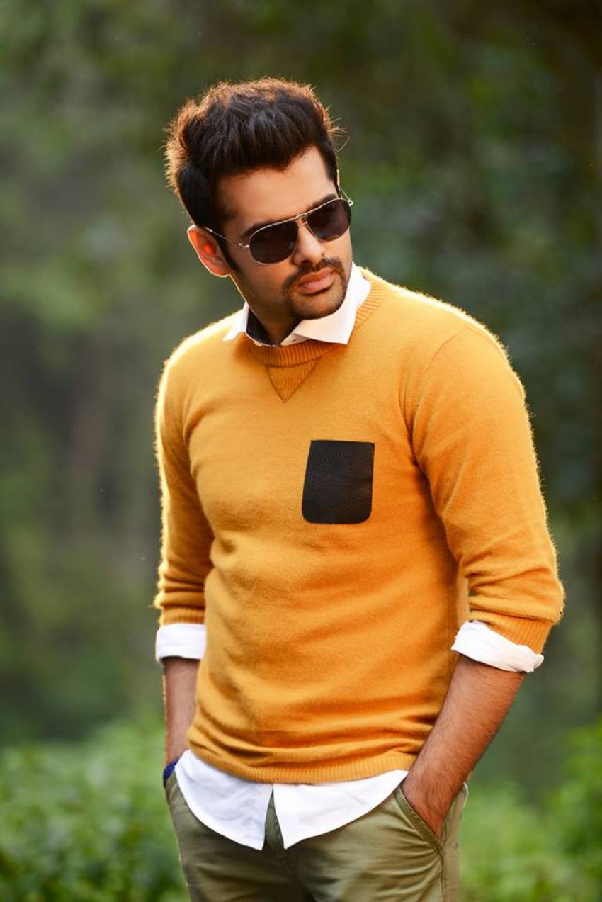 Hd Image Of Ram Pothineni - HD Wallpaper 