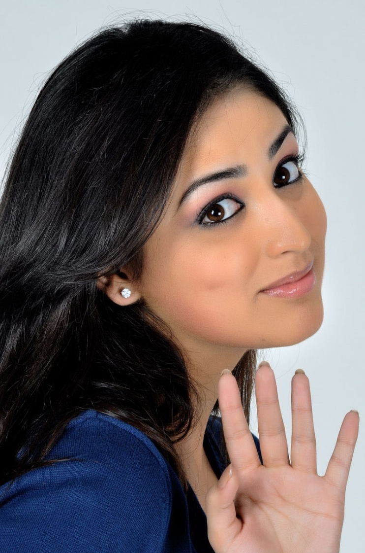 Yami Gautam Pic Hd - HD Wallpaper 