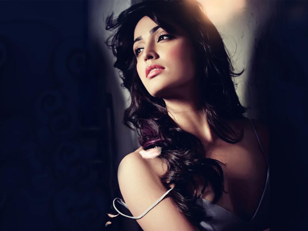 Yami Fhm June 2014 - HD Wallpaper 