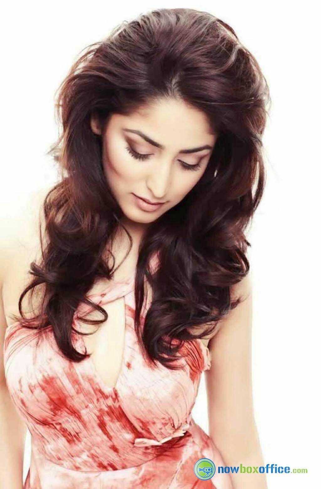 Yami Gautam Hair Style - 1024x1559 Wallpaper Yami Gautam Hair Style - 1024x1559 Wallpaper