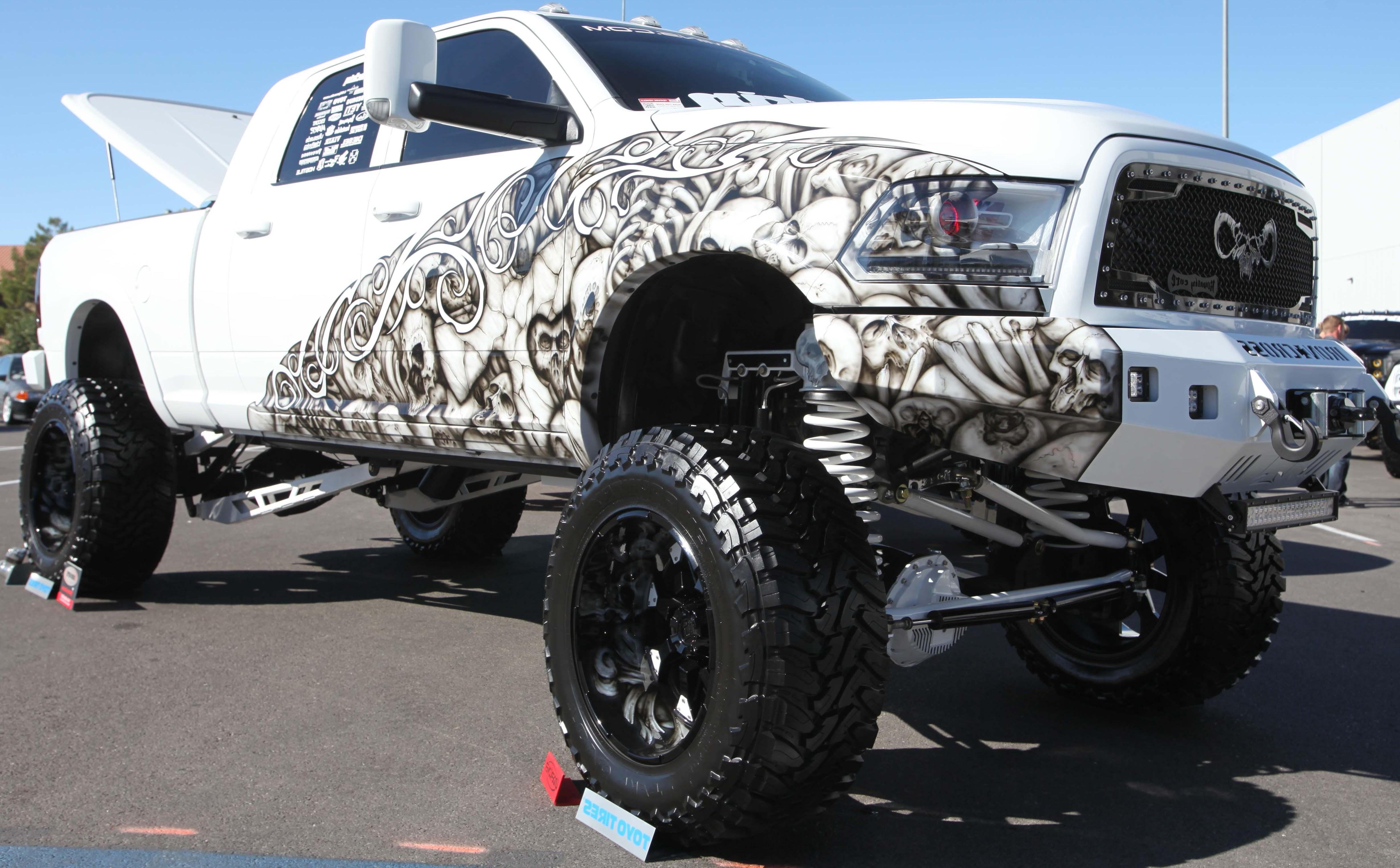 Lifted Truck Wallpaper - White Dodge Sema Truck - HD Wallpaper 