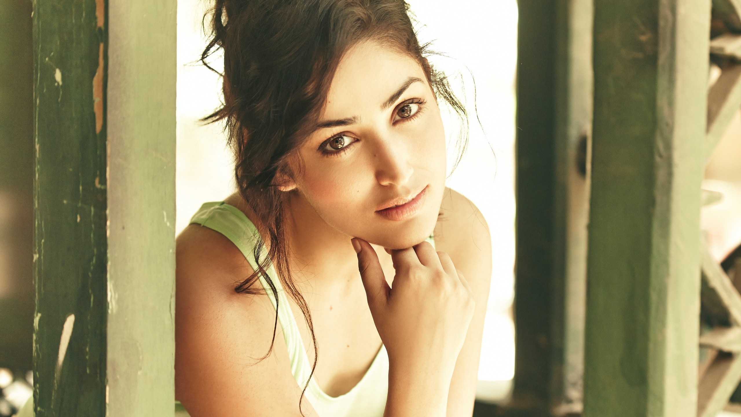 Film Actress, Yami Gautam, Bollywood, Wallpaper - Yami Gautam Hd Photos Downloaded - HD Wallpaper 