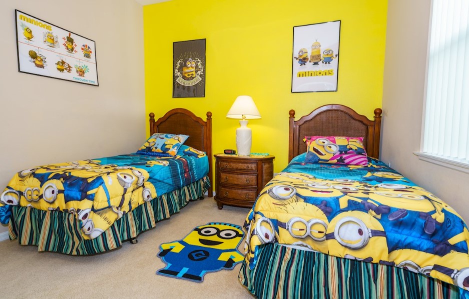 Kamar Tidur Serba Minion - HD Wallpaper 