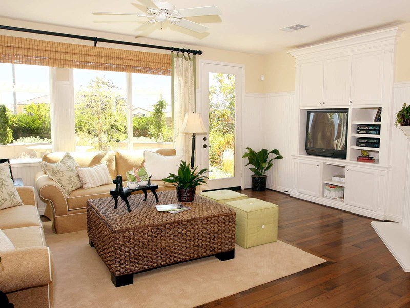 Contoh Gambar Desain Ruang Tamu Dengan Wallpaper Terkini - Living Room Home Interior Idea - HD Wallpaper 