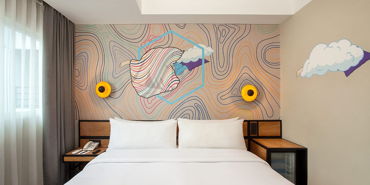 Kamar - Goodrich Suites By Artotel - HD Wallpaper 