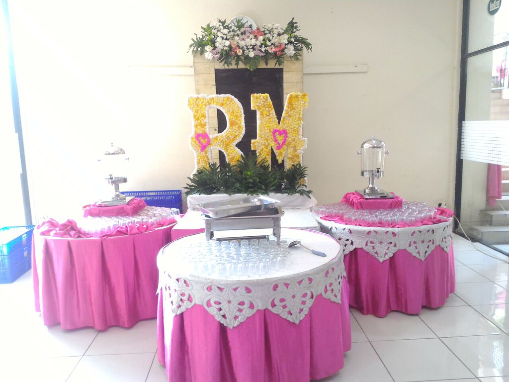 Artificial Flower - HD Wallpaper 