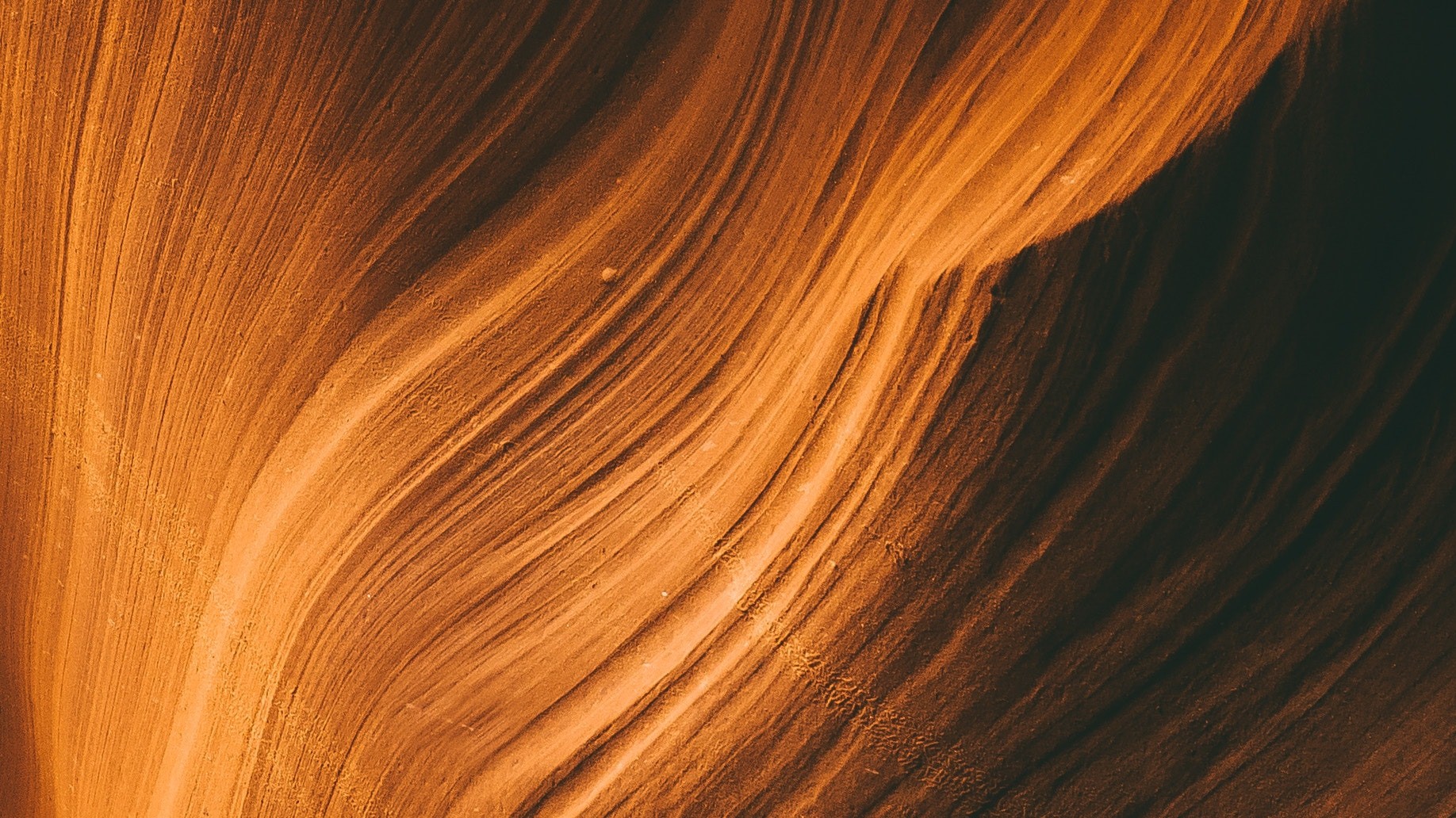 Orange Layers In Black Background Abstract Wallpaper - Free Textures - HD Wallpaper 