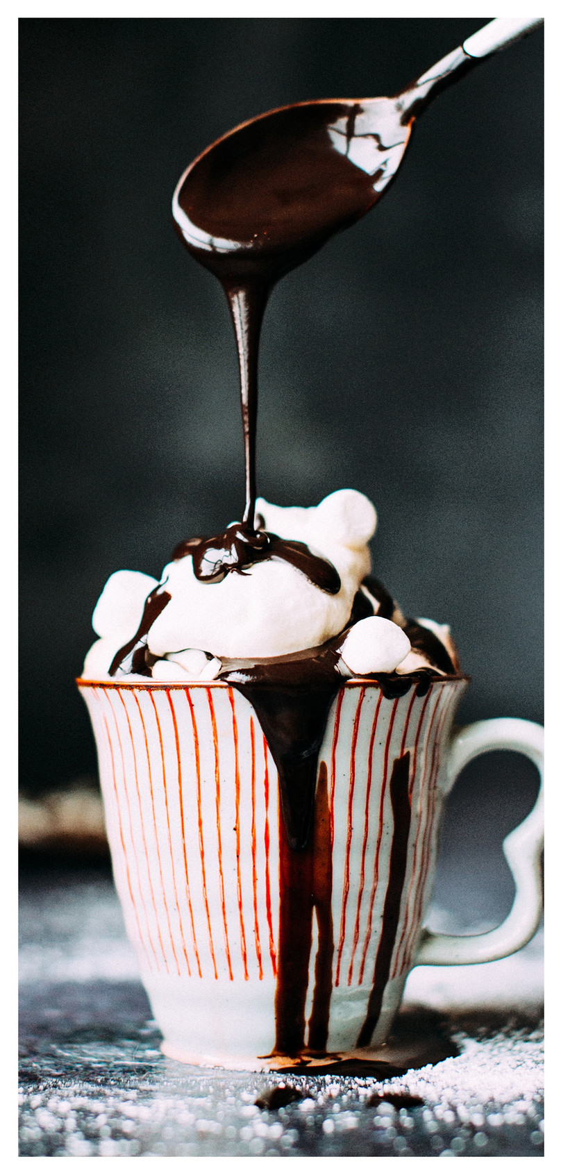 Makanan Penutup Coklat Wallpaper Ponsel - Jennifer Pallian Food Photographer - HD Wallpaper 