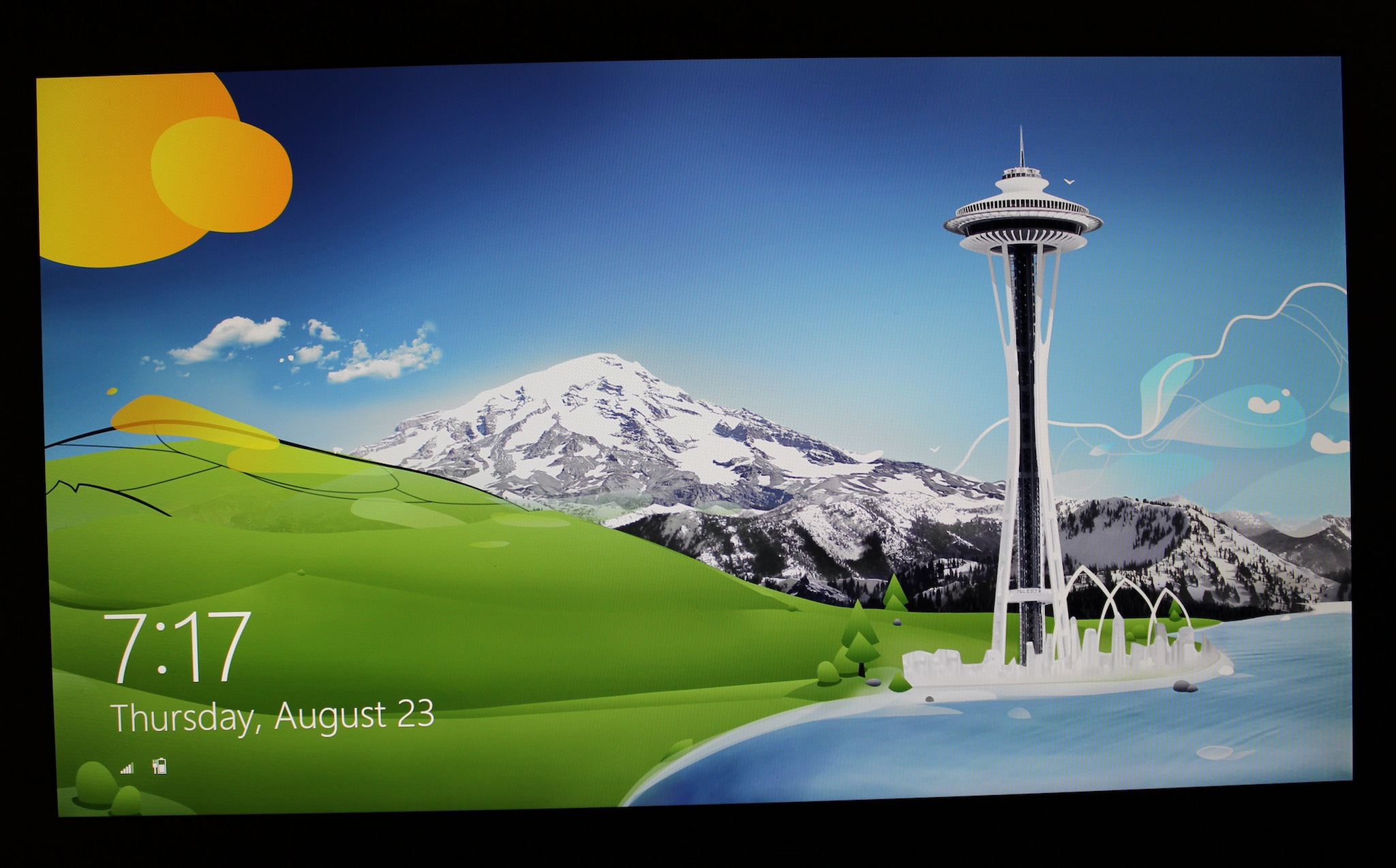 A Good Ultrabook, A Great Screen - Space Needle Windows 8 - HD Wallpaper 