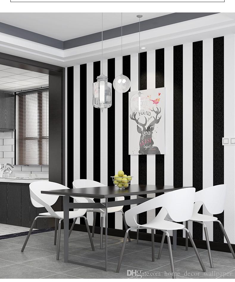 Black And White Horizontal Stripes Room - HD Wallpaper 