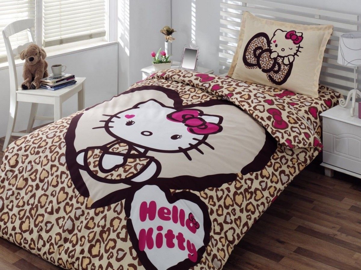 Hello Kitty Teenage Bedroom - HD Wallpaper 