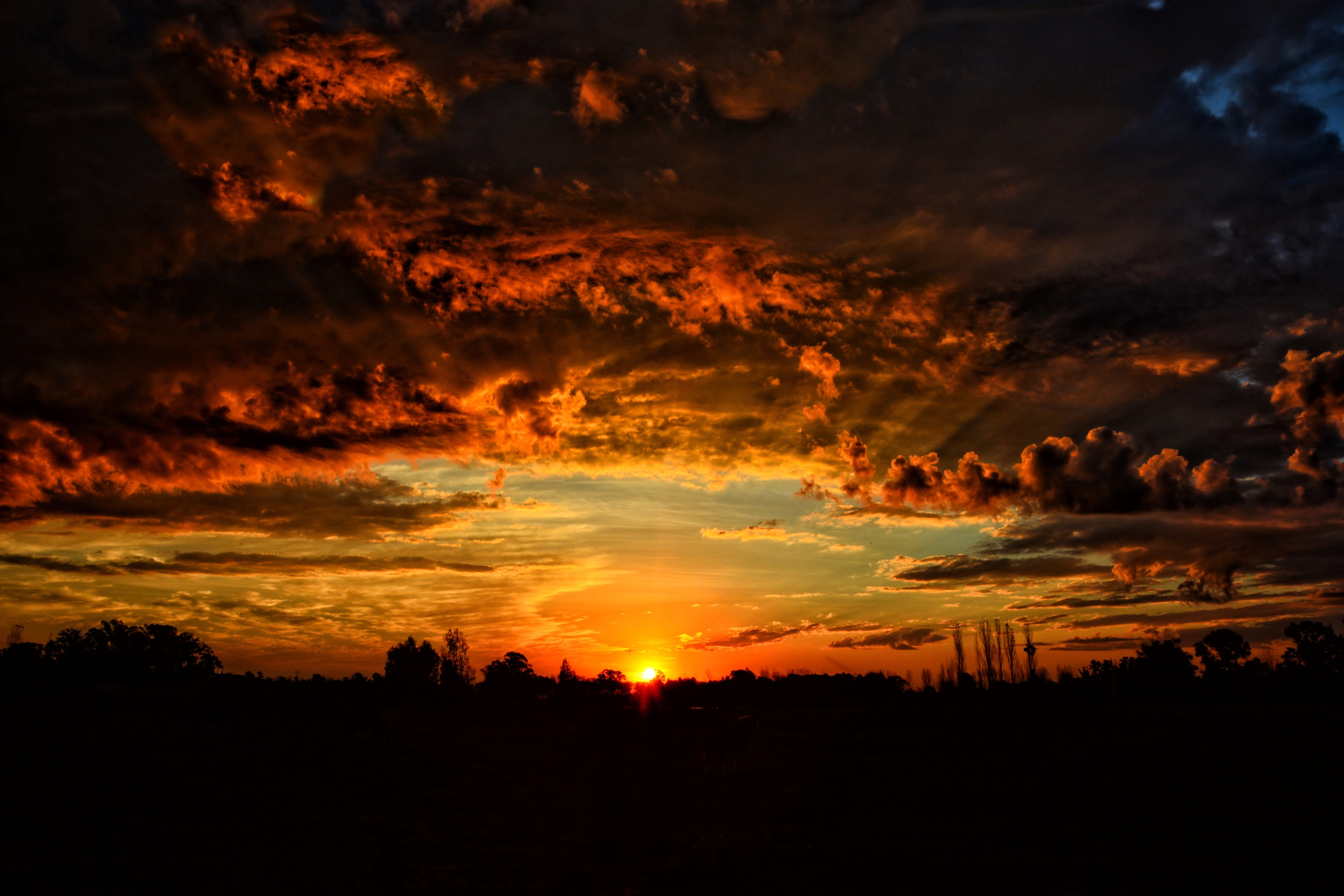 Sunset Clouds - HD Wallpaper 