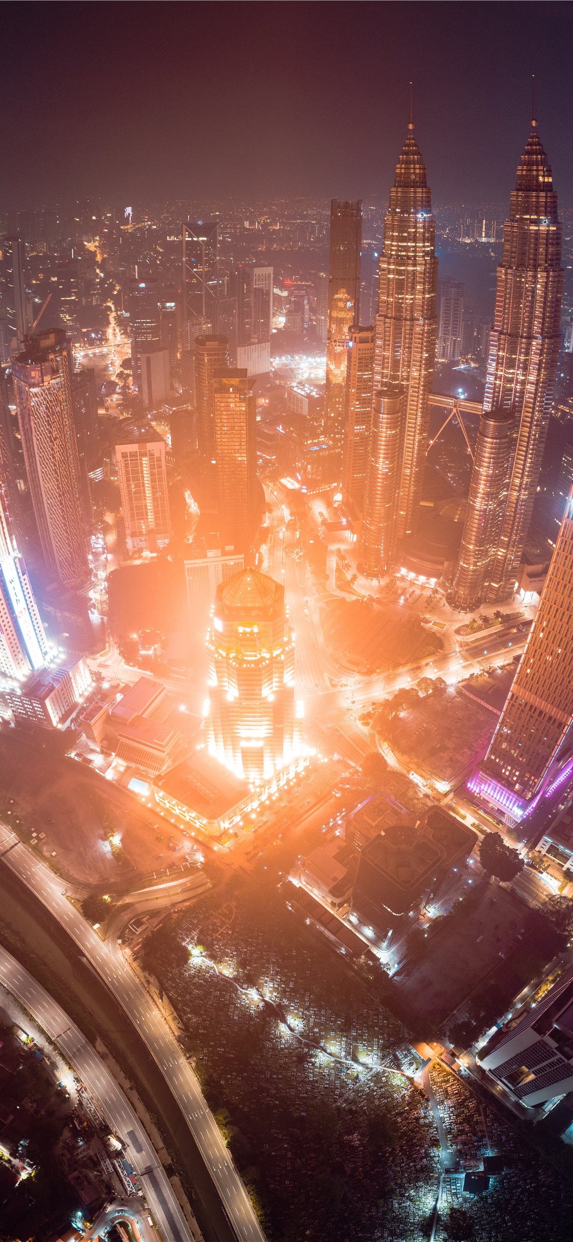 Iphone 11 Hd Wallpaper Kuala Lumpur - HD Wallpaper 