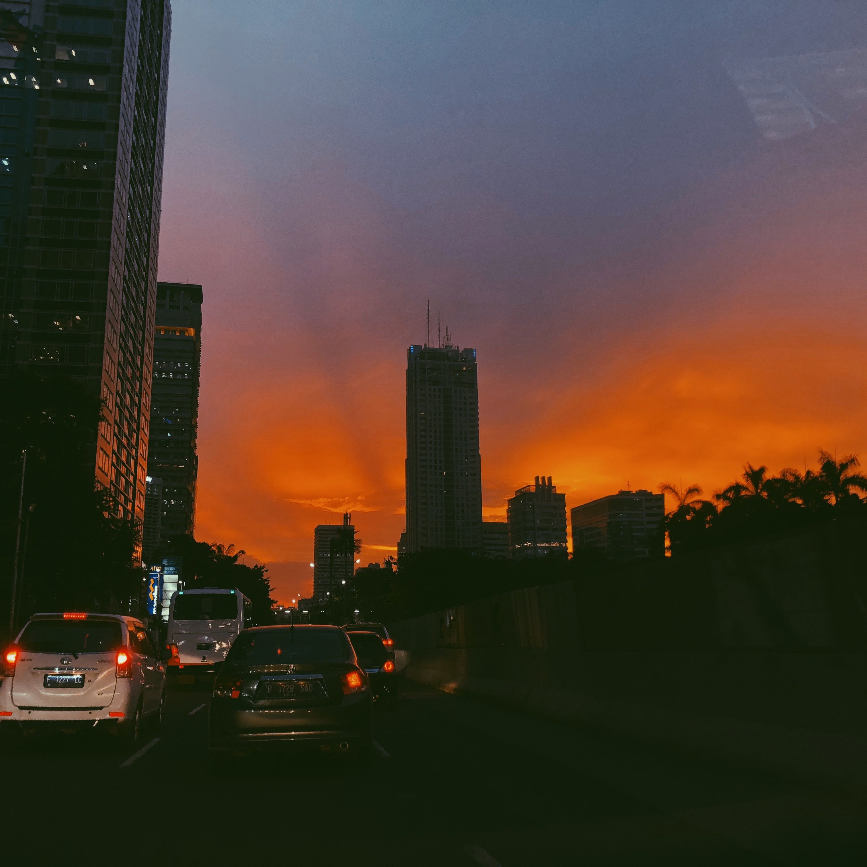 Jakarta - HD Wallpaper 