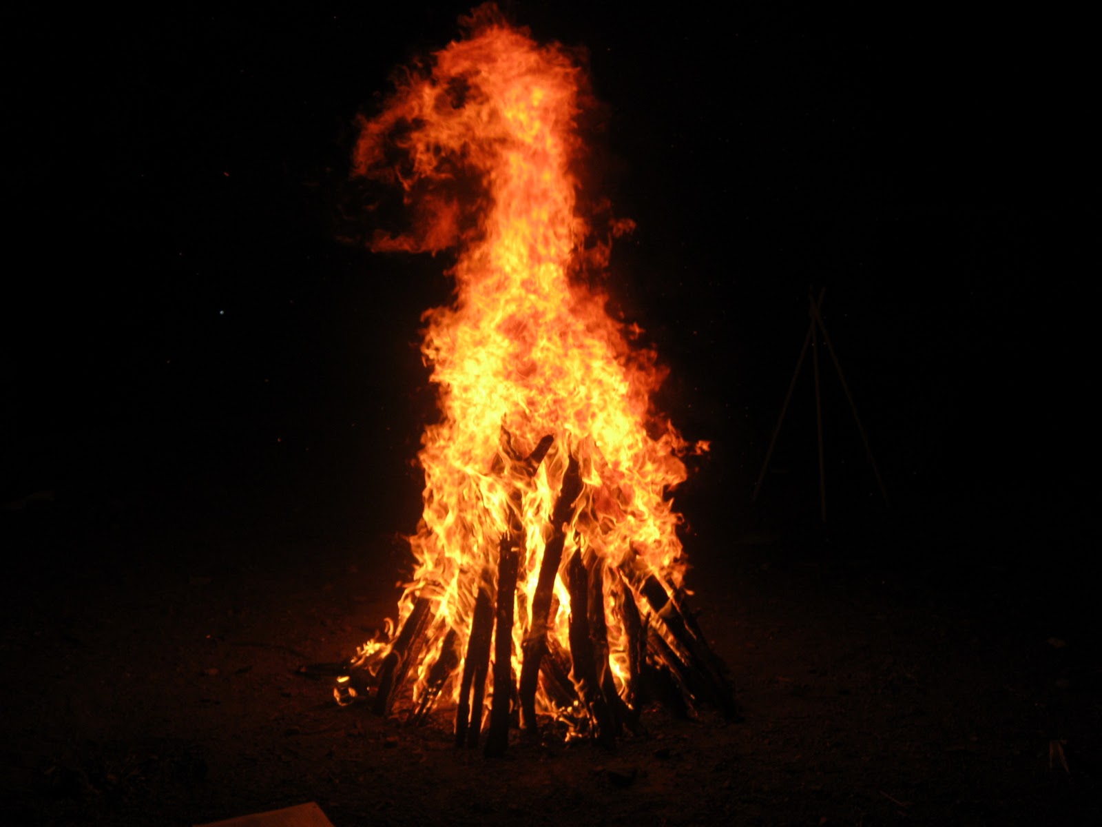 Tips Membuat Api Unggun Pramuka Ma Hidayatullah - Api Unggun Gambar Api - HD Wallpaper 