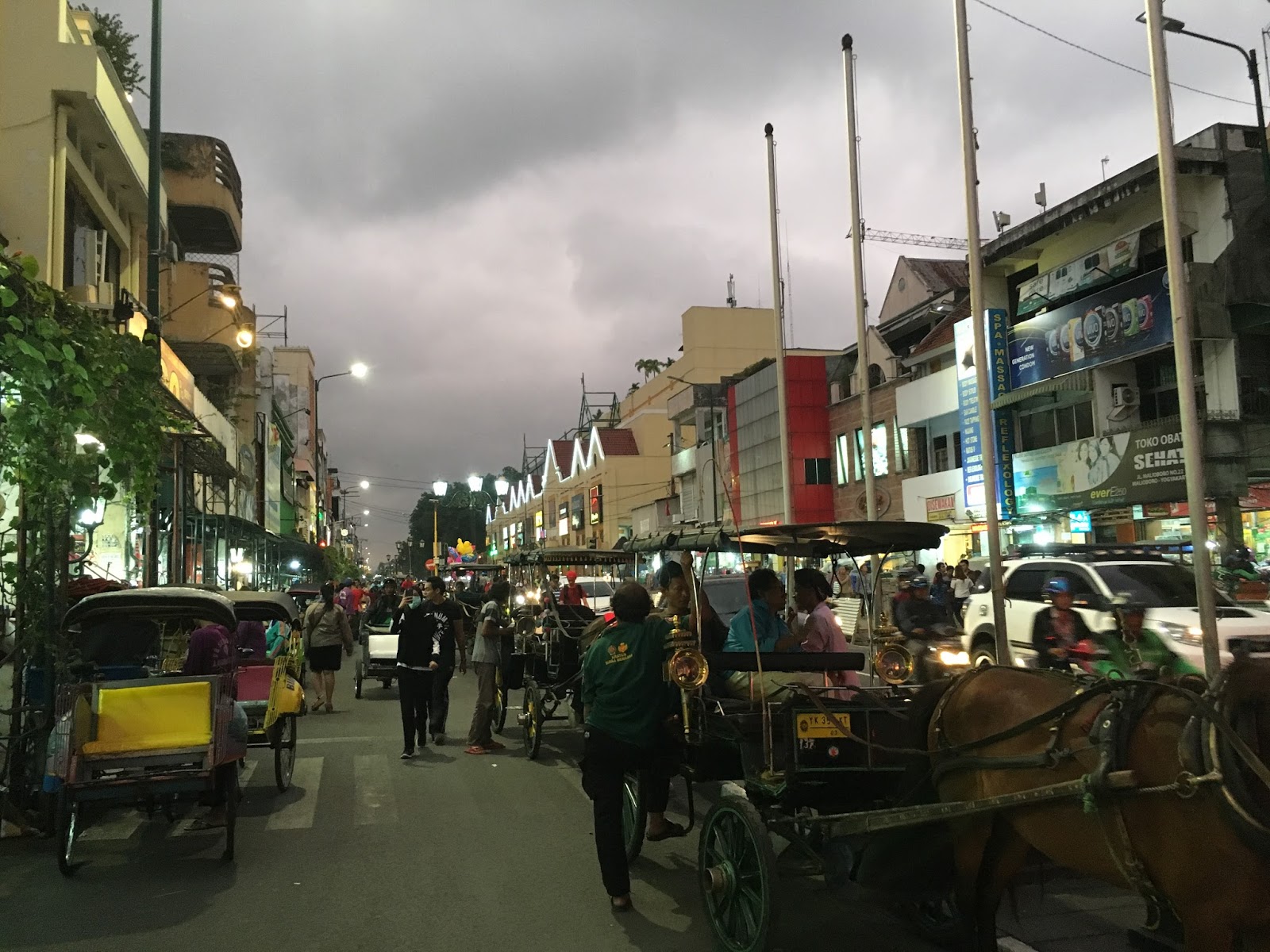 Street - HD Wallpaper 