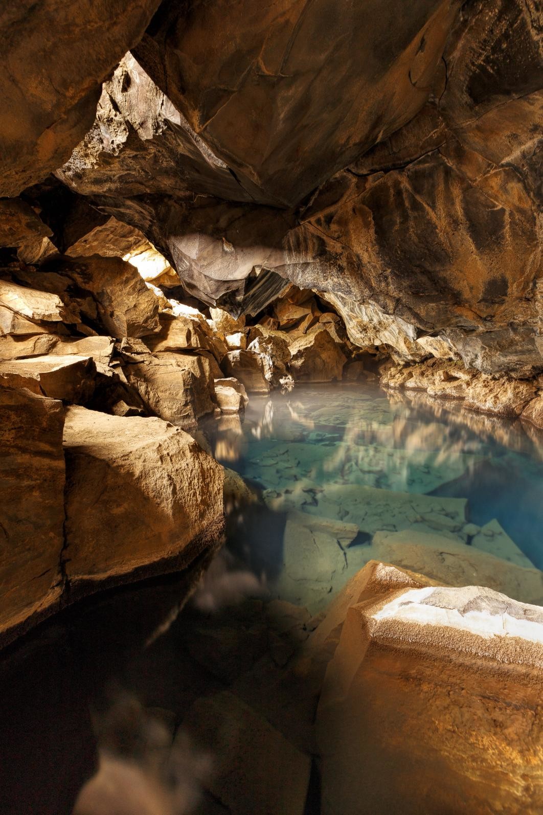 Download The Essential Phone Wallpapers Here Android - Mývatn - HD Wallpaper 