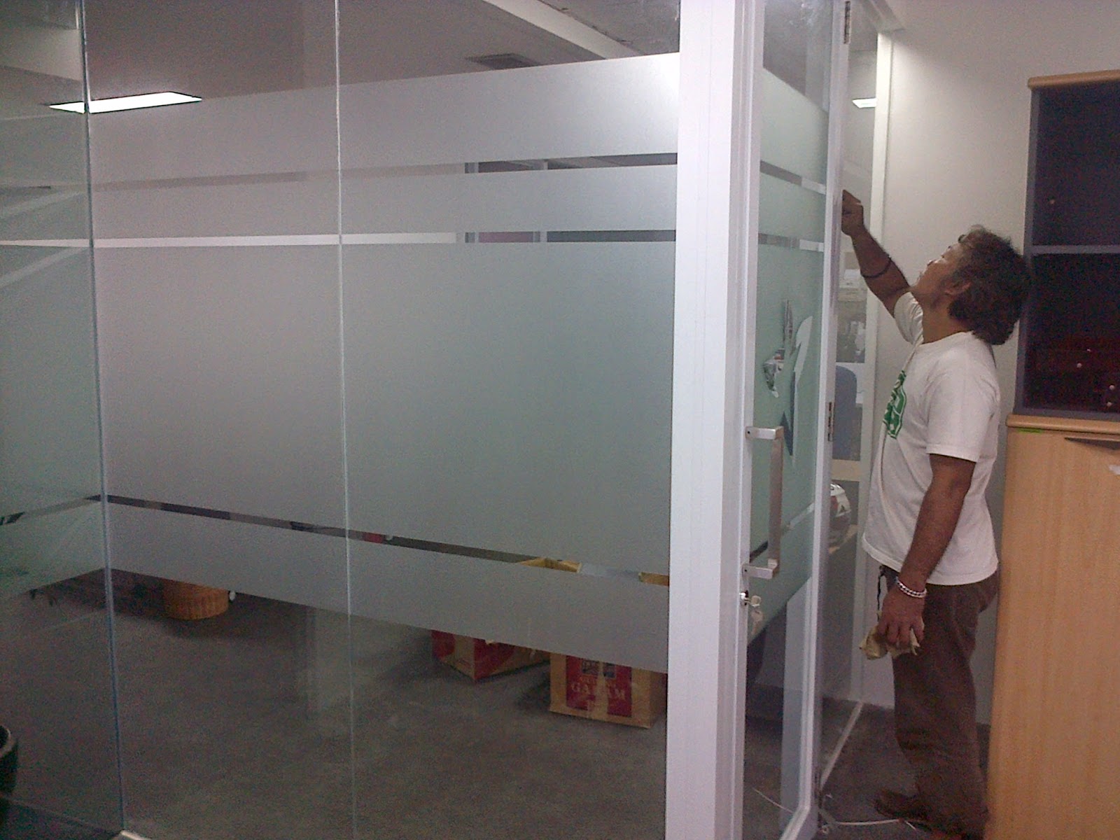 Jual Sticker Kaca - Floor - HD Wallpaper 