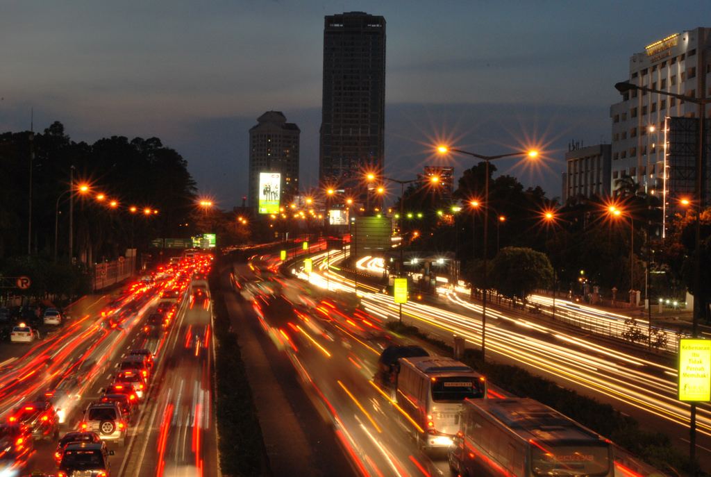 Jalanan Di Indonesia - HD Wallpaper 