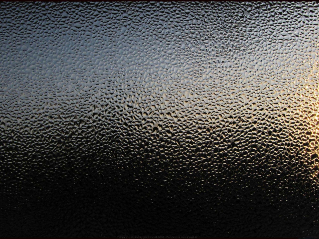 Latar Belakang Komputer Kaca Basah Wallpaper - Black Leather Wallpaper Hd - HD Wallpaper 