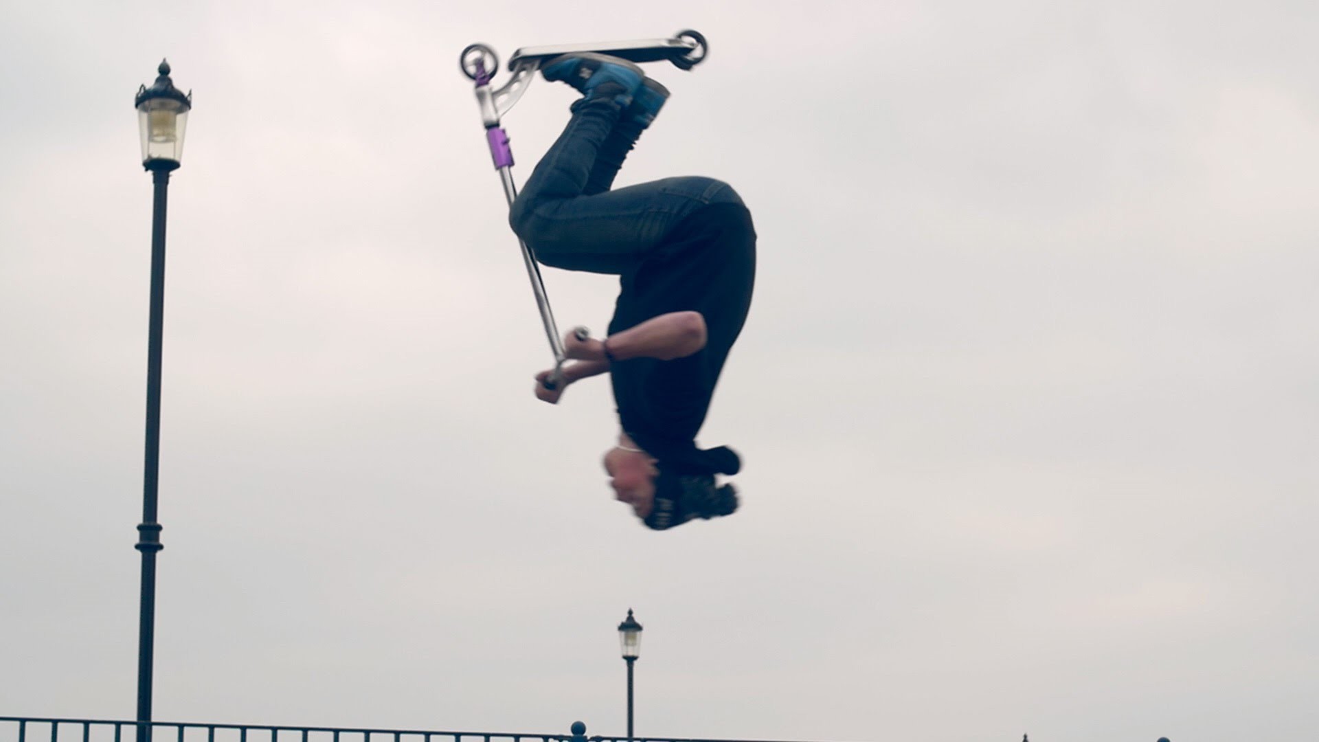 Data-src - Crazy Scooter Tricks - HD Wallpaper 