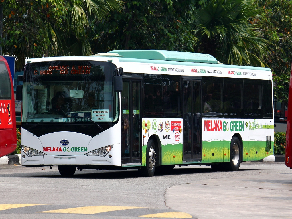 Go Green Bus Melaka - HD Wallpaper 