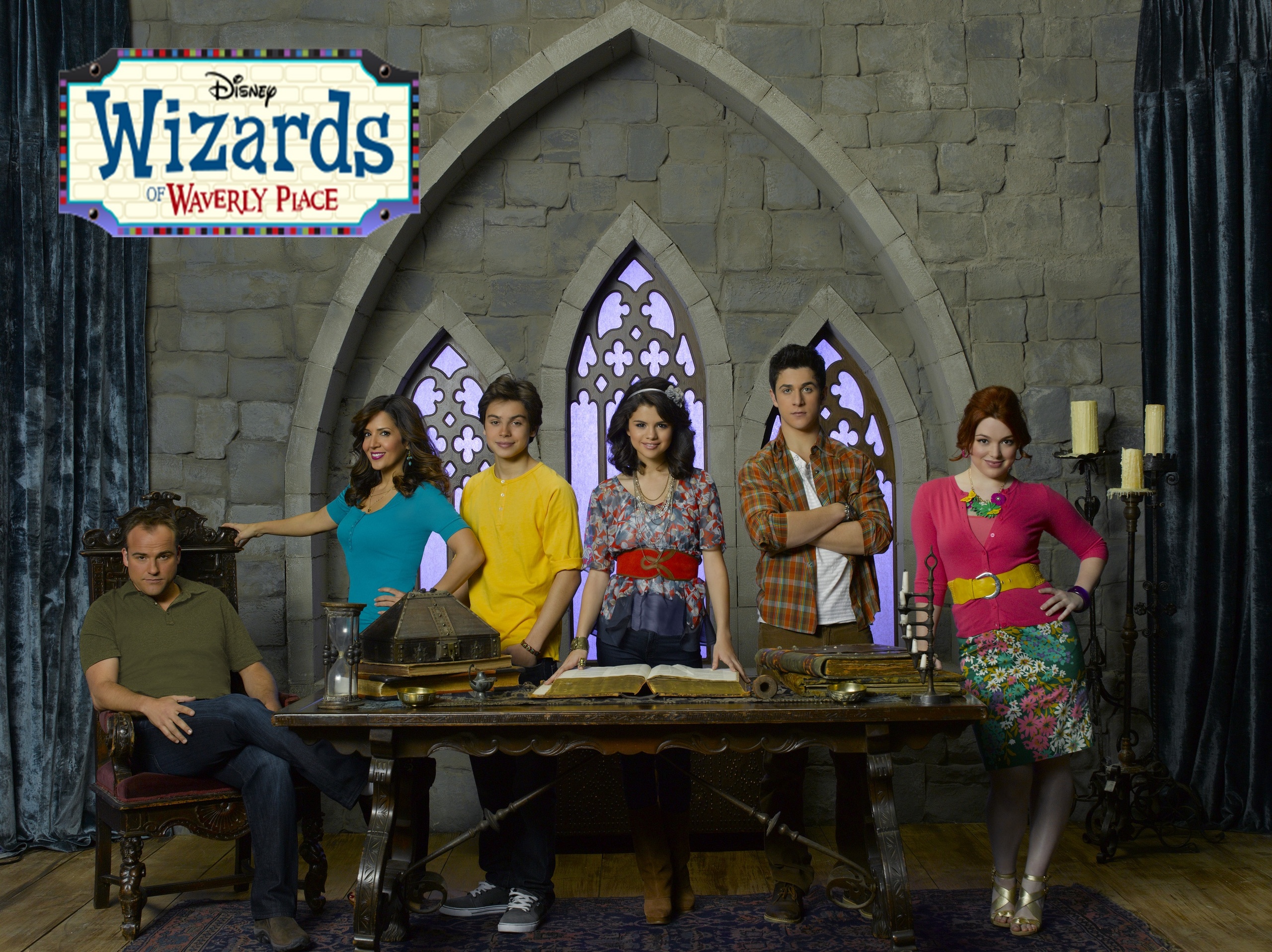 Season 4 Cast Wallpaper - Wizards Of Waverly Place Season 4 - HD Wallpaper 