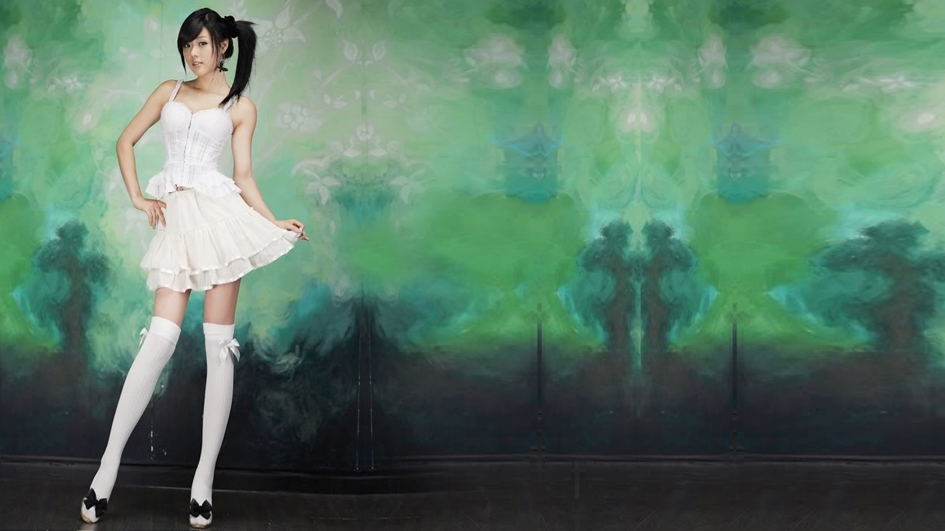 Asian In Overkneesocks - HD Wallpaper 