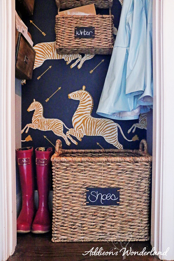 The “catch All” Nook - Scalamandre Wallpaper Zebra - HD Wallpaper 