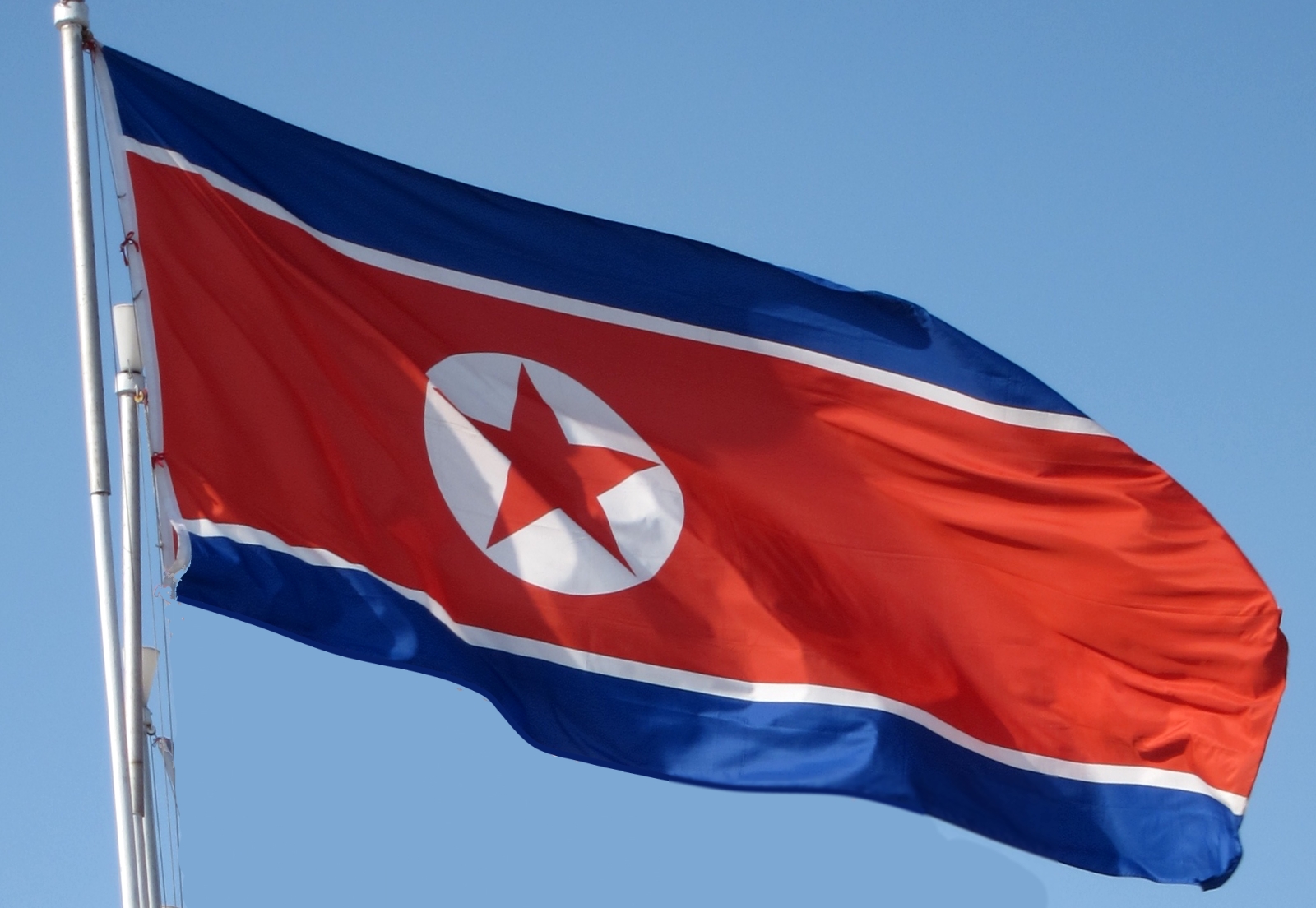 North Korean Flag Flying - HD Wallpaper 