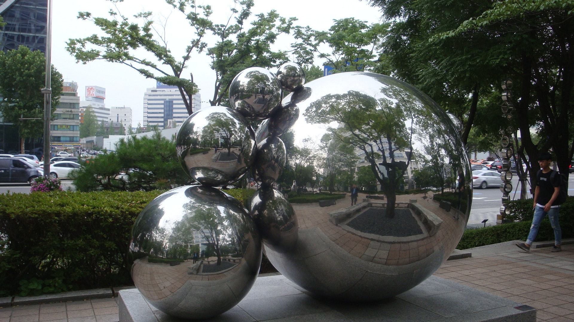 Statue - HD Wallpaper 