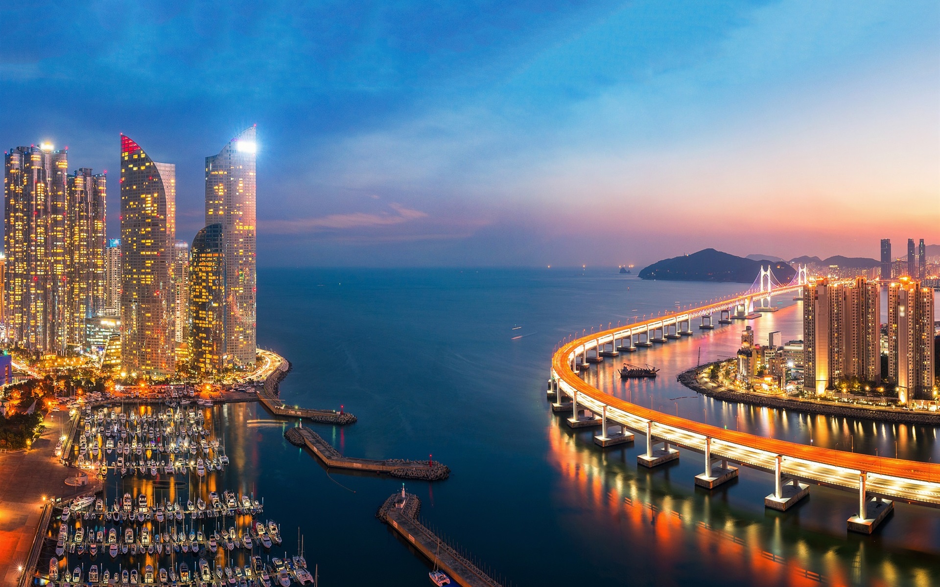 Wallpaper Gwangan Bridge, South Korea, Sea, Pier, Skyscrapers, - Korean South Best Place - HD Wallpaper 