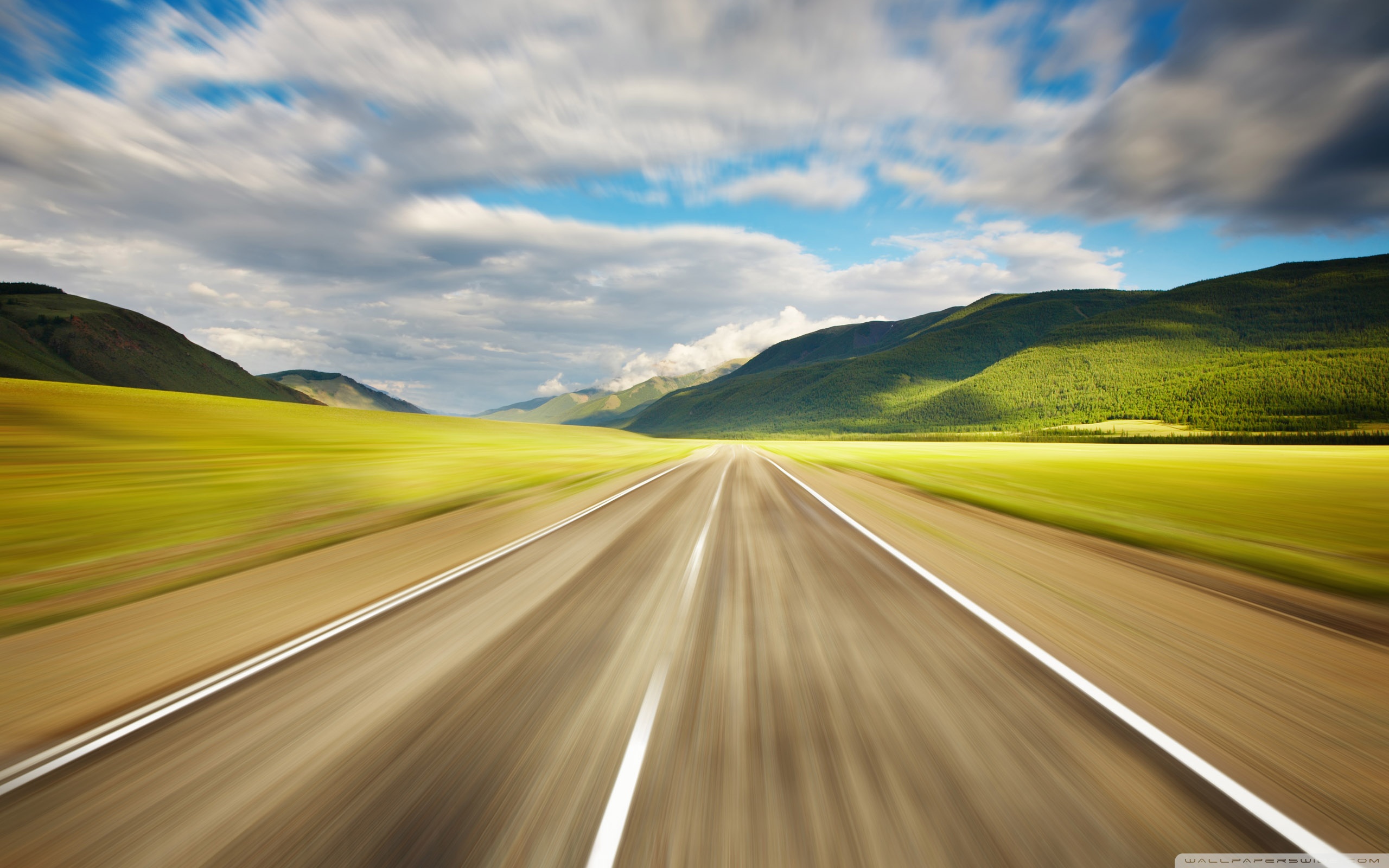 Speed Wallpaper - Speed Road Wallpaper Hd - HD Wallpaper 