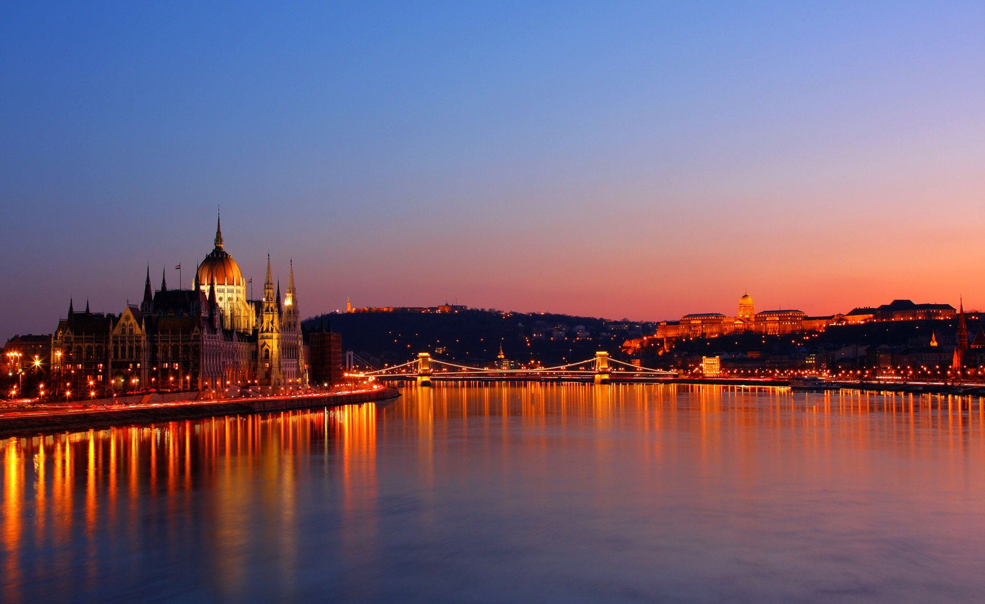 Budapest Hd Wallpapers - Budapest Danube At Night - HD Wallpaper 