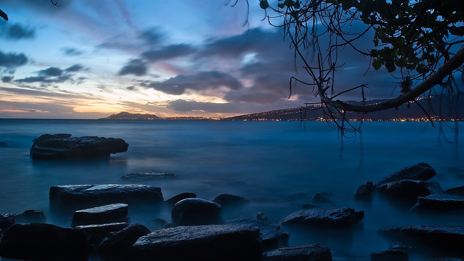 Beach Sea At Night - HD Wallpaper 