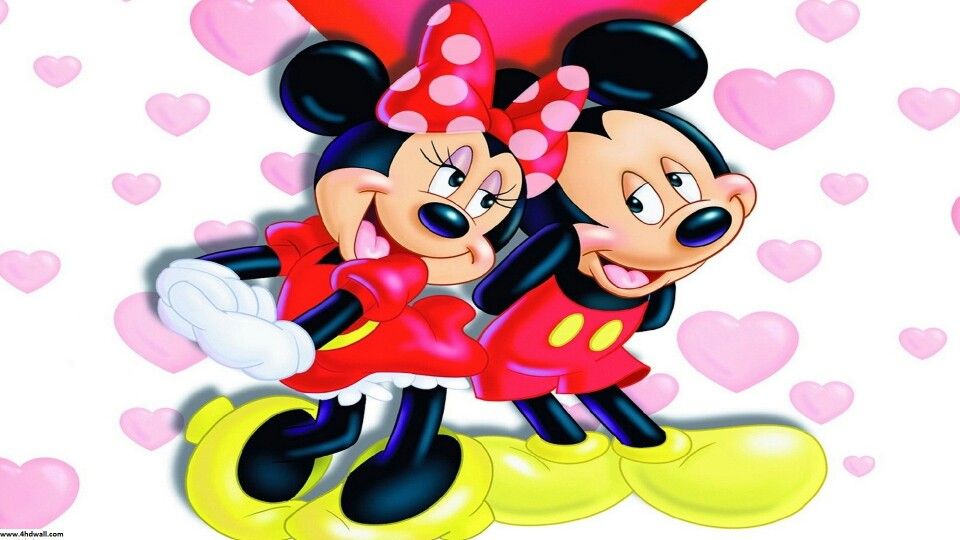 Mickey Mouse With Lovers - HD Wallpaper 
