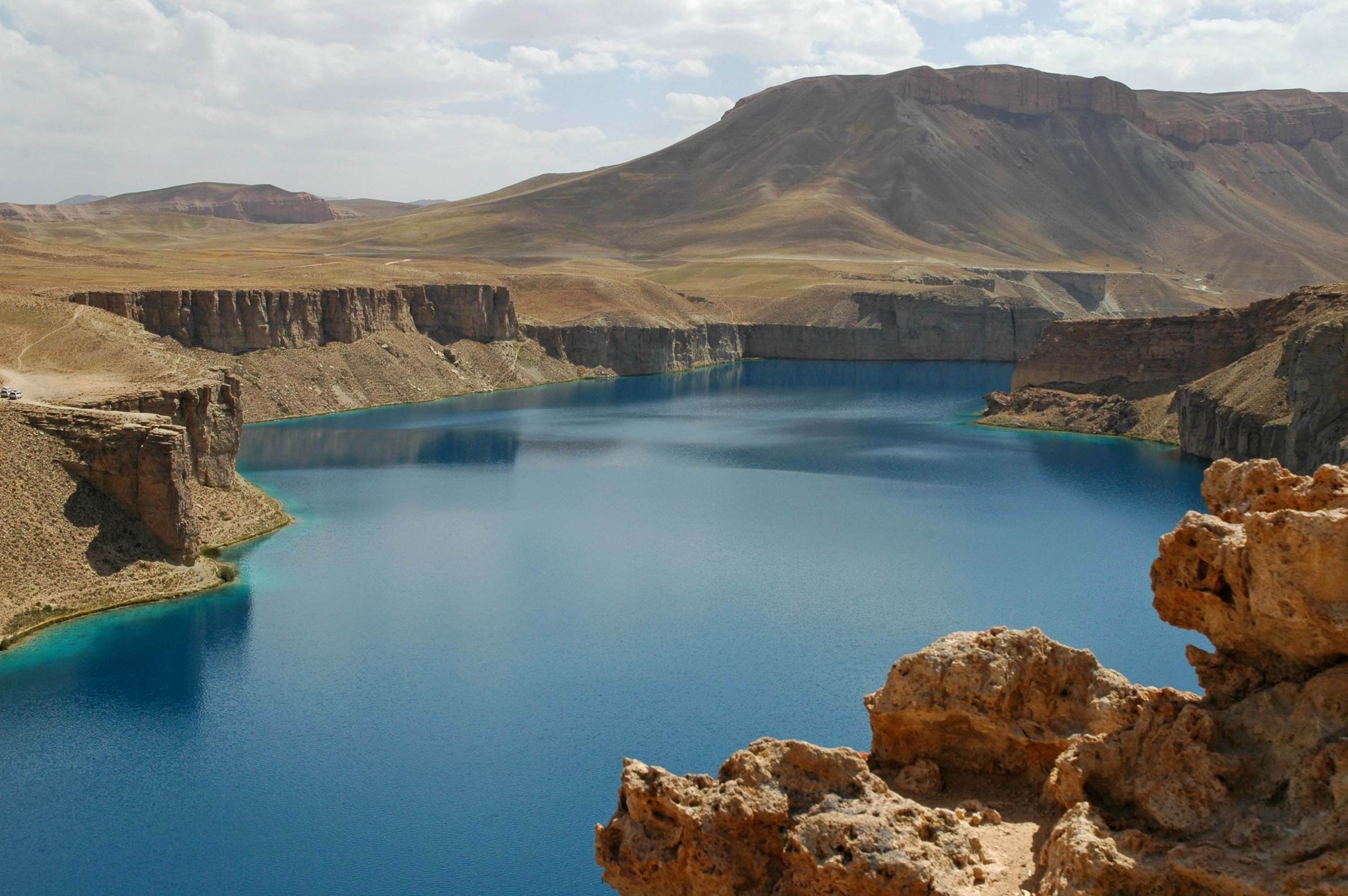 Afghanistan Wallpaper - Band E Amir National Park - HD Wallpaper 
