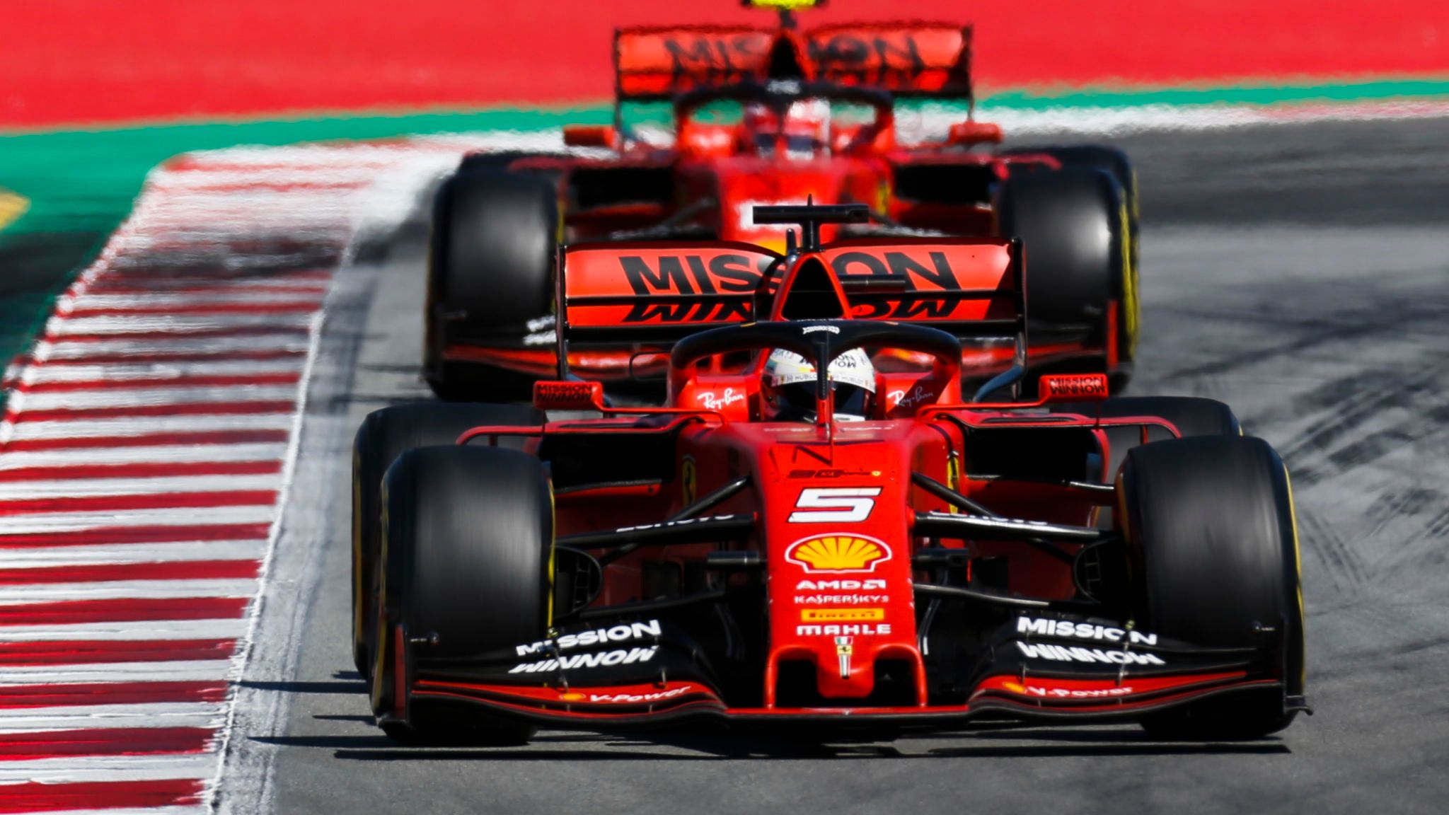 F1 Ferrari - HD Wallpaper 
