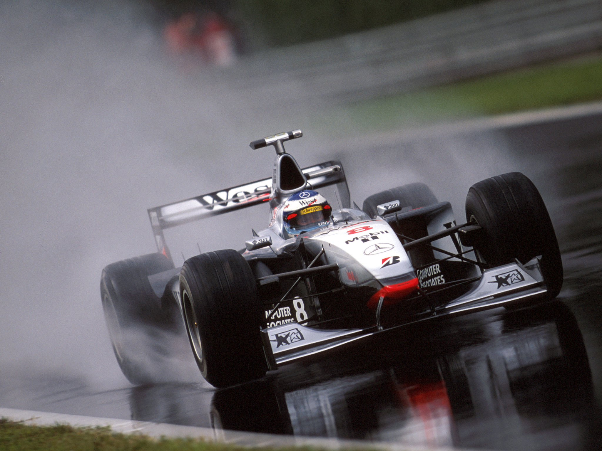 Mika Hakkinen F1 Car 1998 - HD Wallpaper 